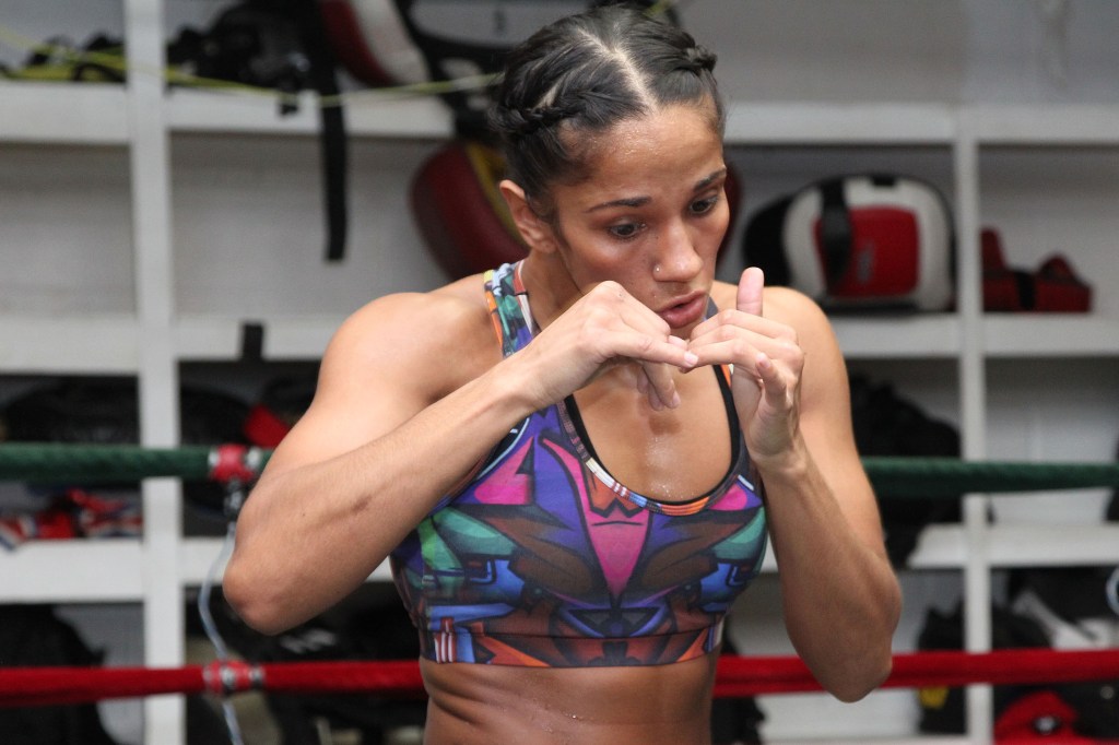 JUNIOR FEATHERWEIGHT WORLD CHAMPION AMANDA SERRANO MEDIA WORKOUT QUOTES &&nbsp;PHOTO