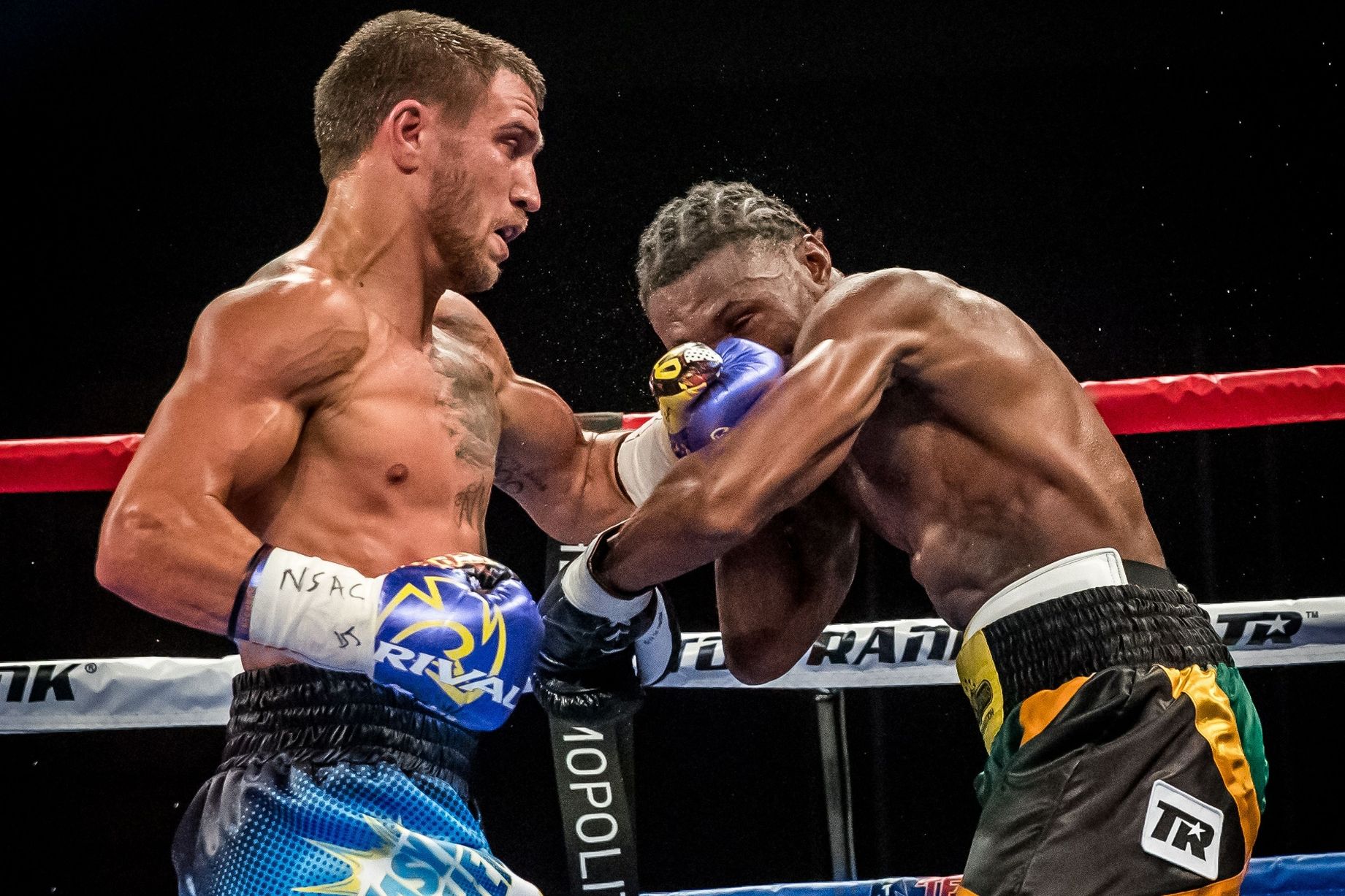 Lomachenko-v-Walters