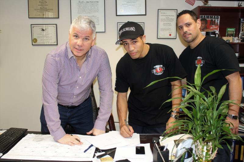 STAR BOXING SIGNS JR. WELTER PROSPECT ANTHONY&nbsp;LAUREANO