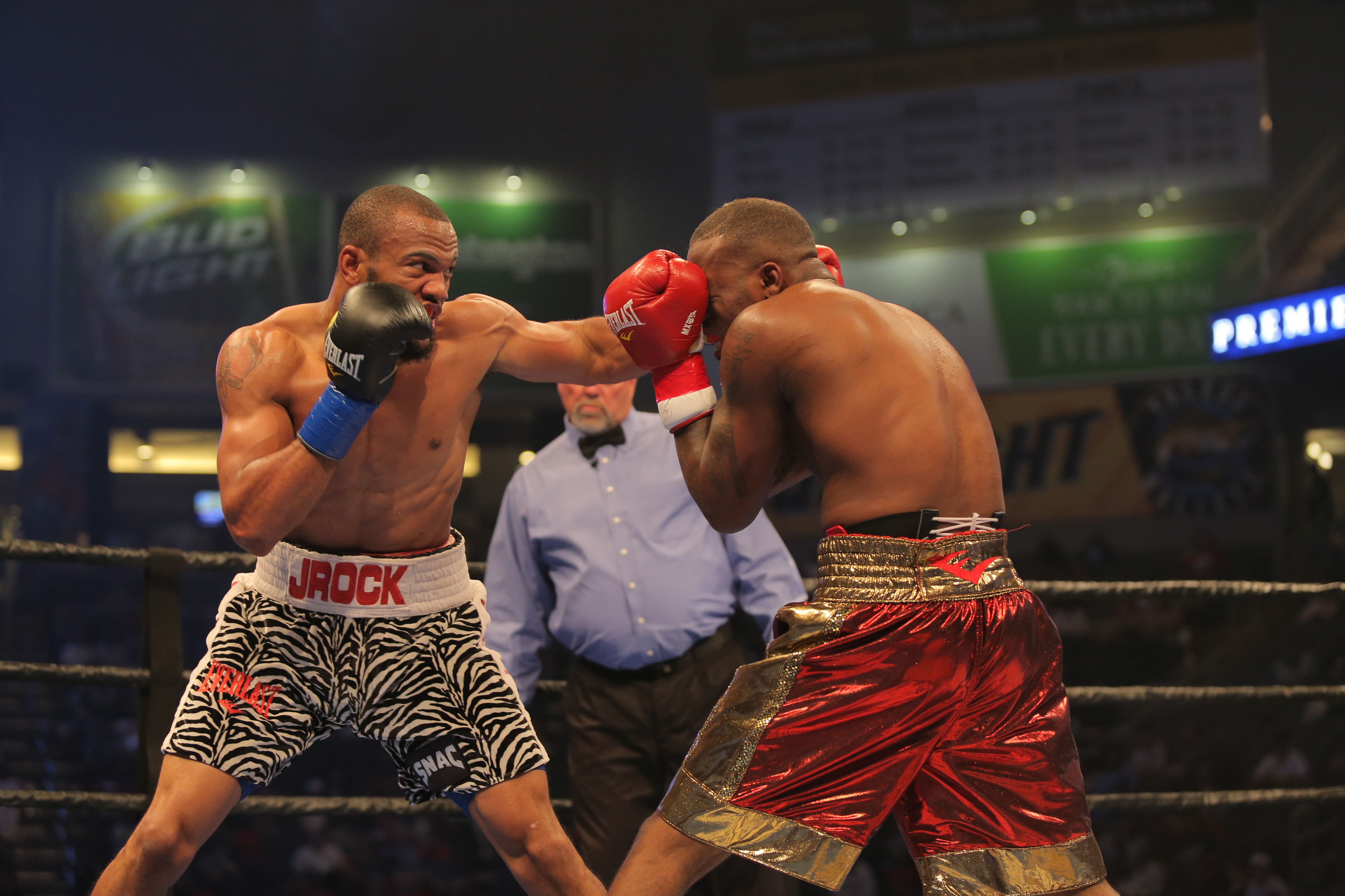 Williams vs Conley_06_30_2017_Fight_Rachel Nearhoof _ Premier Boxing Champions