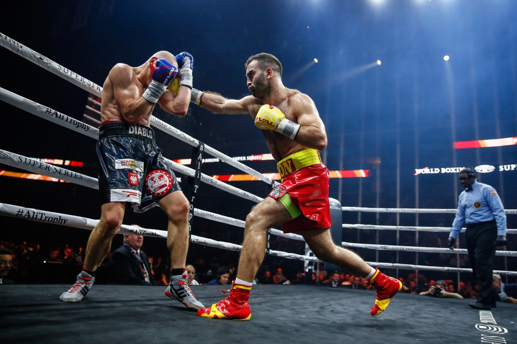 IBF CHAMPION MURAT GASSIEV KNOCKS OUT KRZYSZTOF WLODARCZYK IN ROUND THREE OF WORLD BOXING SUPER SERIES CRUISERWEIGHT QUARTER-FINAL & SETS UP SEMI-FINAL CLASH WITH WBA CHAMPION YUNIER&nbsp;DORTICOS