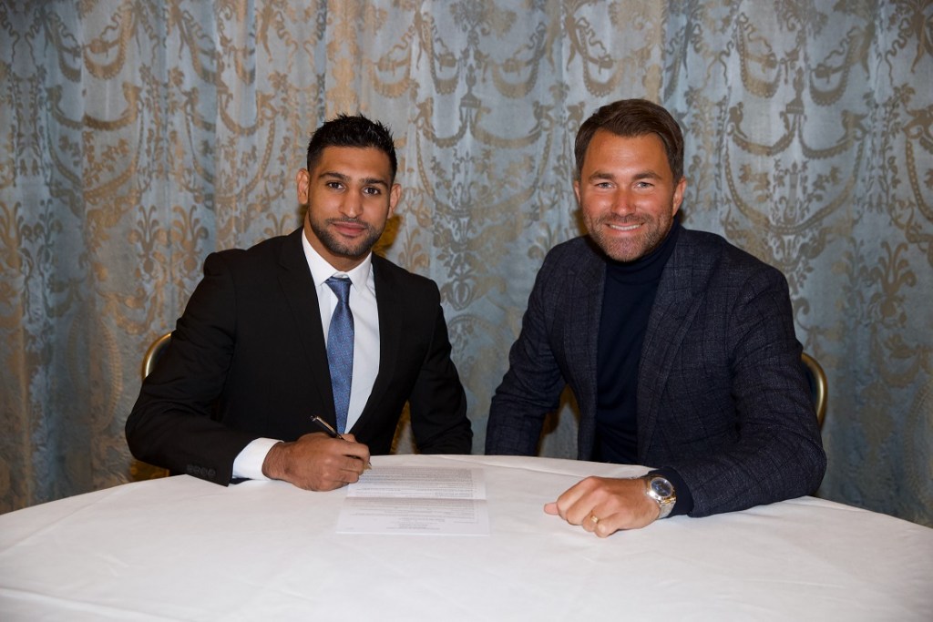 AMIR KHAN SIGNS THREE FIGHT DEAL WITH MATCHROOM&nbsp;BOXING