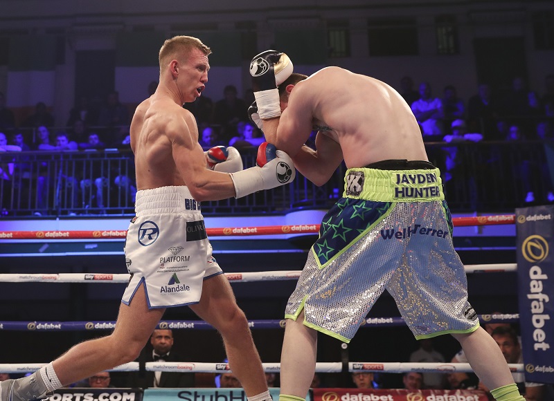 CHEESEMAN MEETS UPTON AT YORK&nbsp;HALL