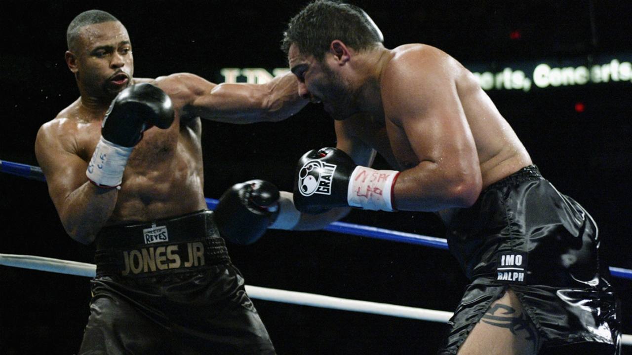 jones-jr-vs-ruiz-getty-ftr-020818jpg_kxmgl8h6635018wmlrp3hg0bm