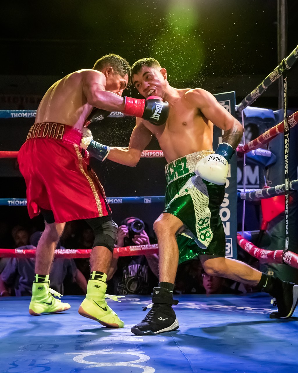 SANCHEZ WINS A TOUGH BATTLE AGAINST&nbsp;SAAVEDRA