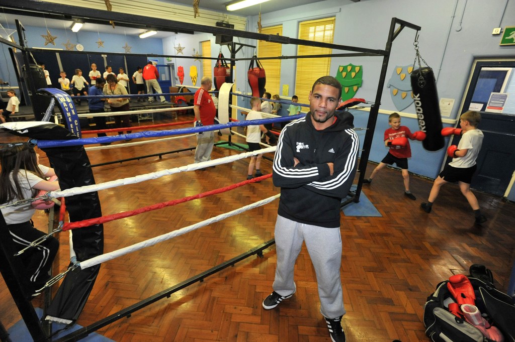 BOX CLEVER WITH WAYNE&nbsp;ELCOCK