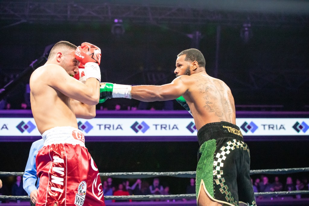 ANTHONY DIRRELL DEFEATS AVNI YILDIRIM BY TECHNICAL SPLIT DECISION TO WIN WBC SUPER MIDDLEWEIGHT&nbsp;TITLE