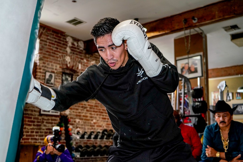LEO SANTA CRUZ LOS ANGELES MEDIA WORKOUT QUOTES &&nbsp;PHOTOS