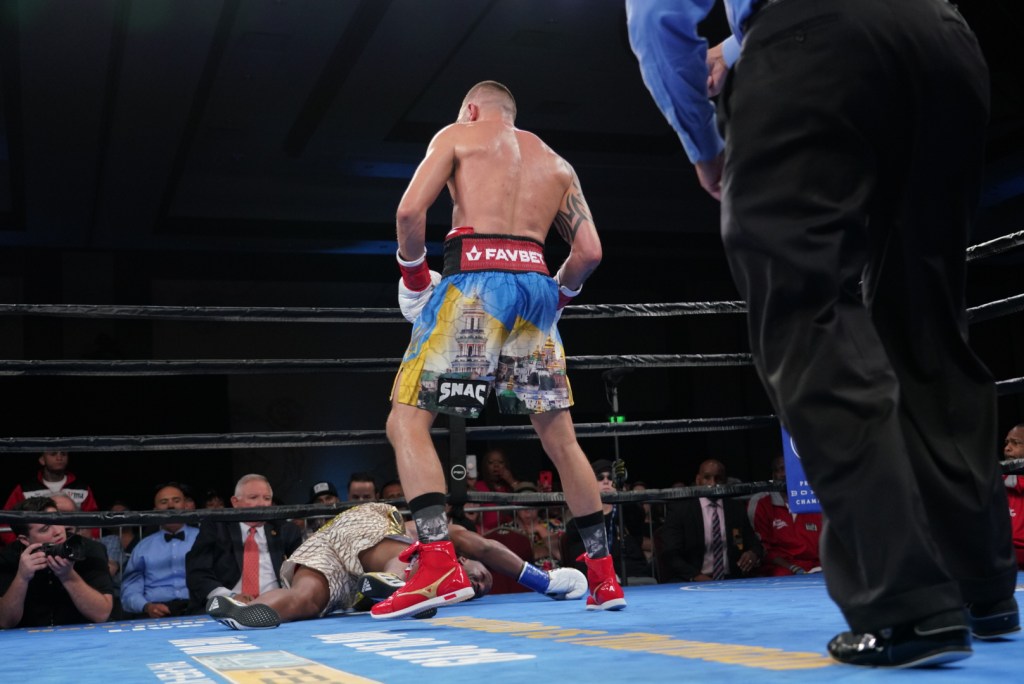 IVAN REDKACH STUNS FORMER WORLD CHAMPION DEVON ALEXANDER WITH SIXTH ROUND&nbsp;KNOCKOUT