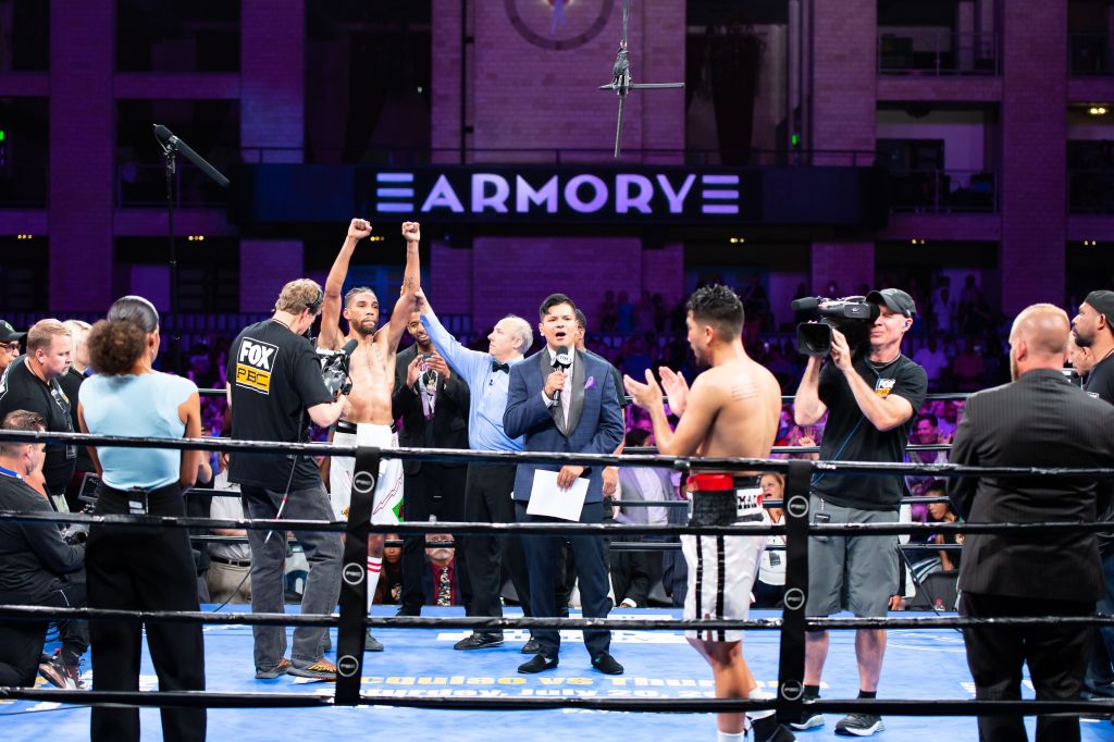 JAMES DEFEATS DEMARCO IN ALL-ACTION&nbsp;BRAWL