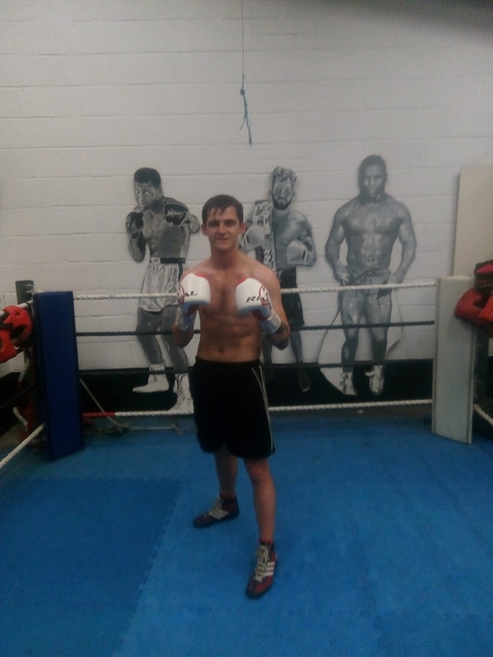 FORMER SOLDIER SET TO TURN&nbsp;PRO