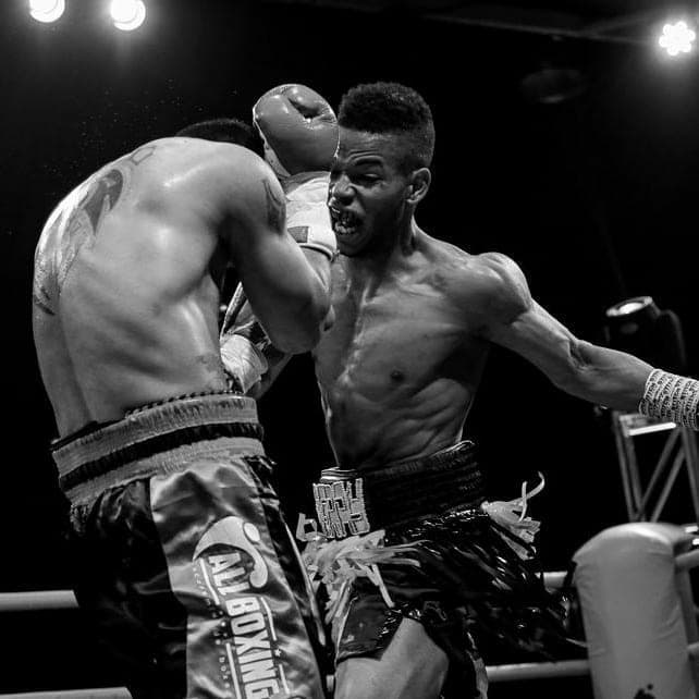 CUBAN PRODIGY “KING” RAYNEL MEDEROS INKS WITH TONY TOLJ’S DRAGON FIRE&nbsp;BOXING