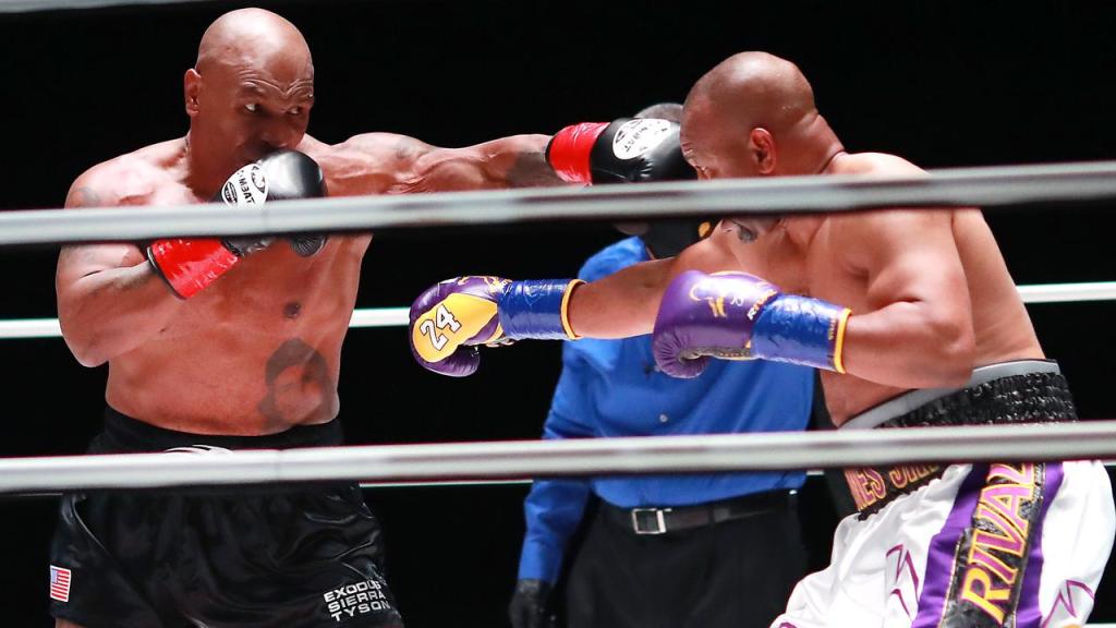 TYSON, JONES ENTERTAIN IN BOXING&nbsp;EXHIBITION!