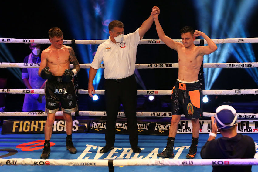 SANDOVAL KO’S HARRIS IN&nbsp;EIGHT!