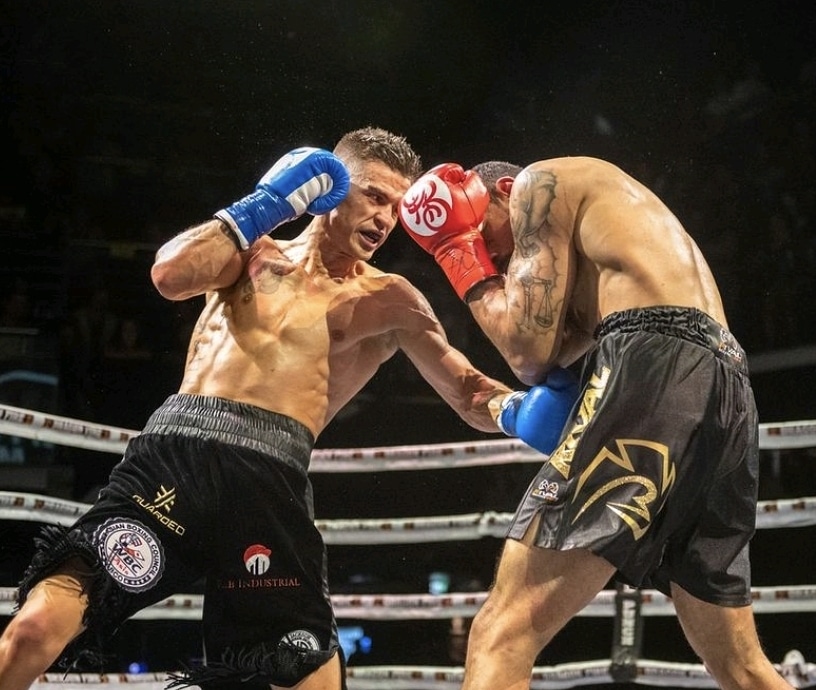 ACTION JACKSON ENGLAND STOPS MISHRA TO CLAIM WBC REGIONAL&nbsp;GLORY