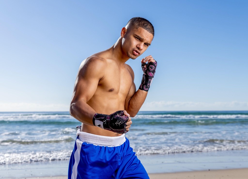 AUSTRALIAN OLYMPIAN ALEX WINWOOD SIGNS WITH DRAGON FIRE&nbsp;BOXING