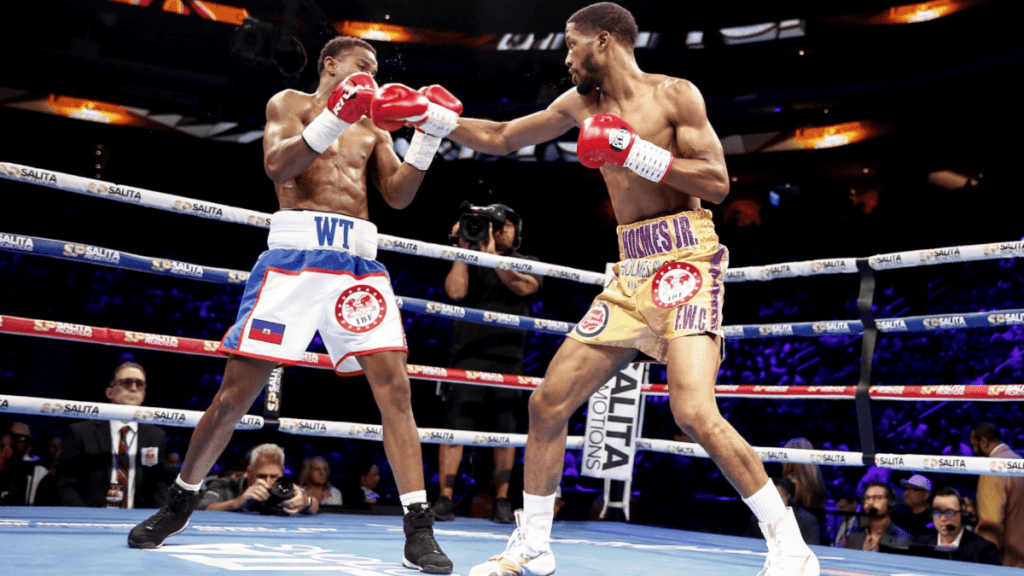 JUDGES AWARD ARDREAL HOLMES A CONTROVERSIAL TECHNICAL SPLIT DECISION OVER WENDY TOUSSAINT IN&nbsp;DETROIT