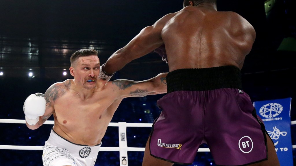 USYK STOPS DUBOIS IN&nbsp;NINE!